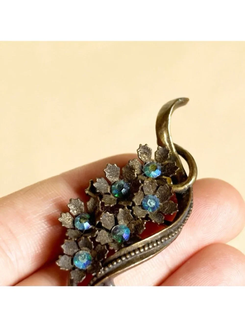 Vintage Art Nouveau Revival Floral Brooch Antique Bronze AB Rhinestone C39